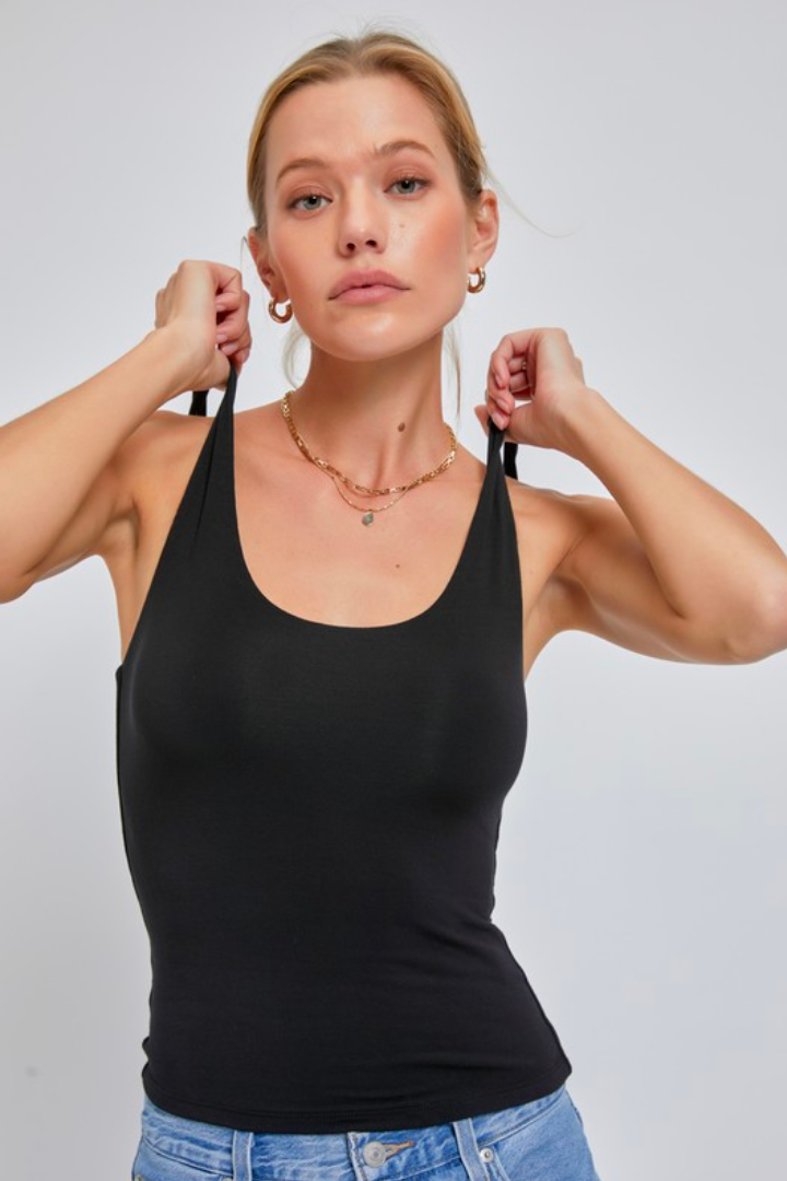Black Basic Scoop Neck Tank